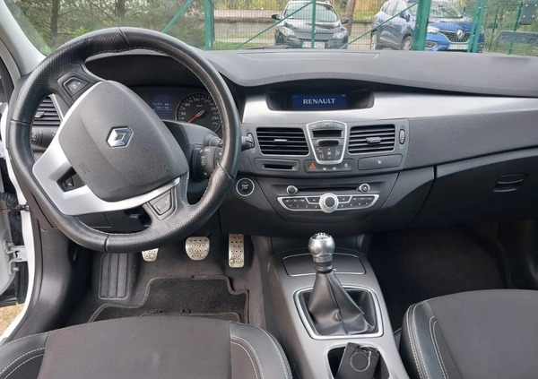 Renault Laguna cena 29800 przebieg: 132154, rok produkcji 2012 z Drezdenko małe 466